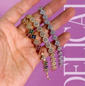 Brazaletes elegantes con cristalitos para mujer